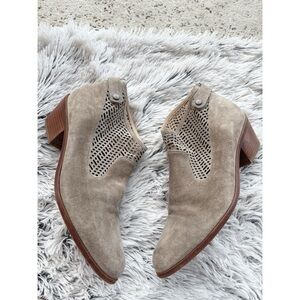 Via Spiga Suede‎ Lasercut Booties